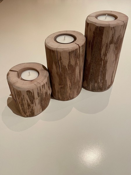 3er Set Rustikale Kerzenständer aus Holzstamm